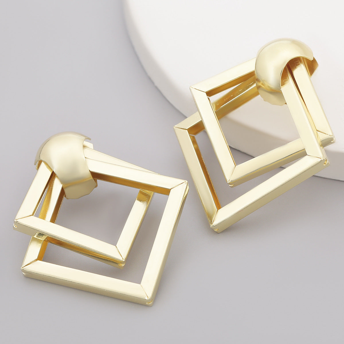 Fashion Retro Metallic European Style Earrings - Apex Bling